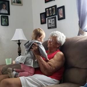 Meet your Posher, Leah